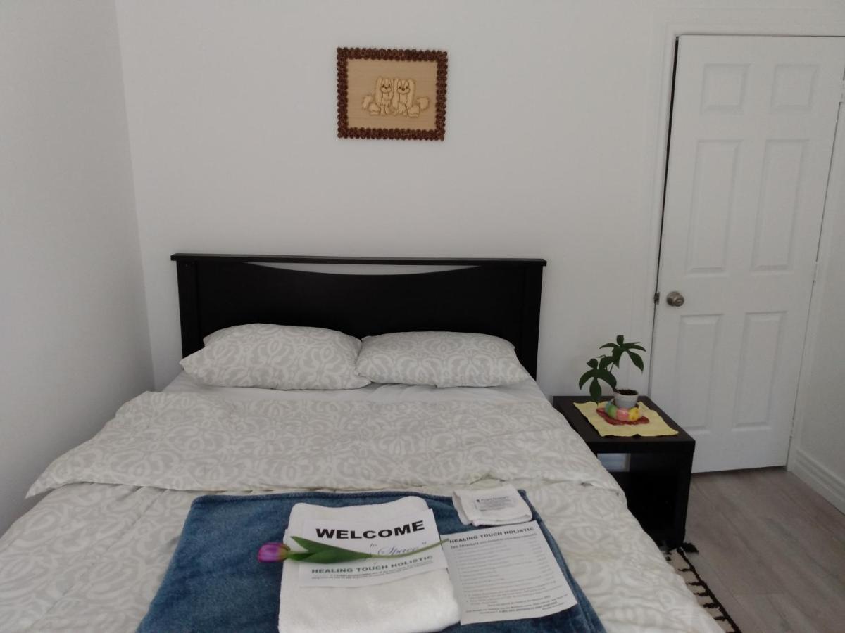 Healing Touch Holistic Living Space Amherst Bagian luar foto
